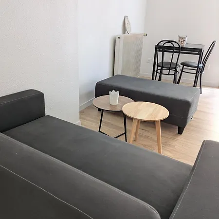 Sous La Tour Apartment Poligny (Jura)